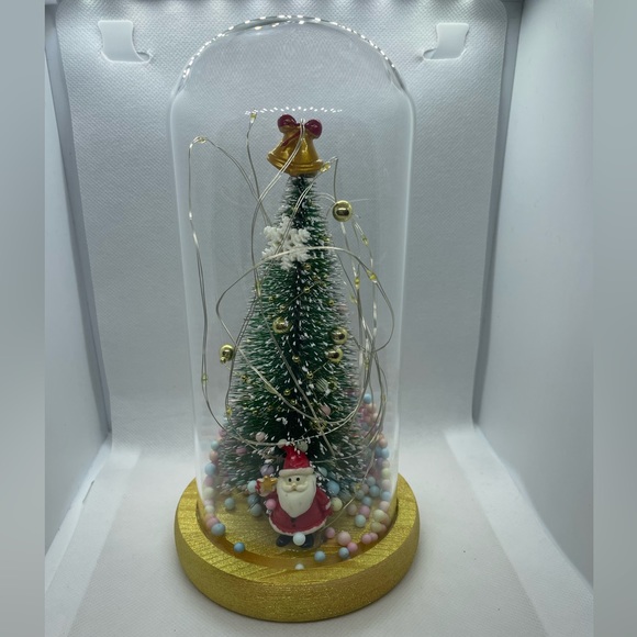 Christmas Tree Globe Lighted Battery Operated 8 Inch Holiday Santa Snowballs - Picture 3 of 17